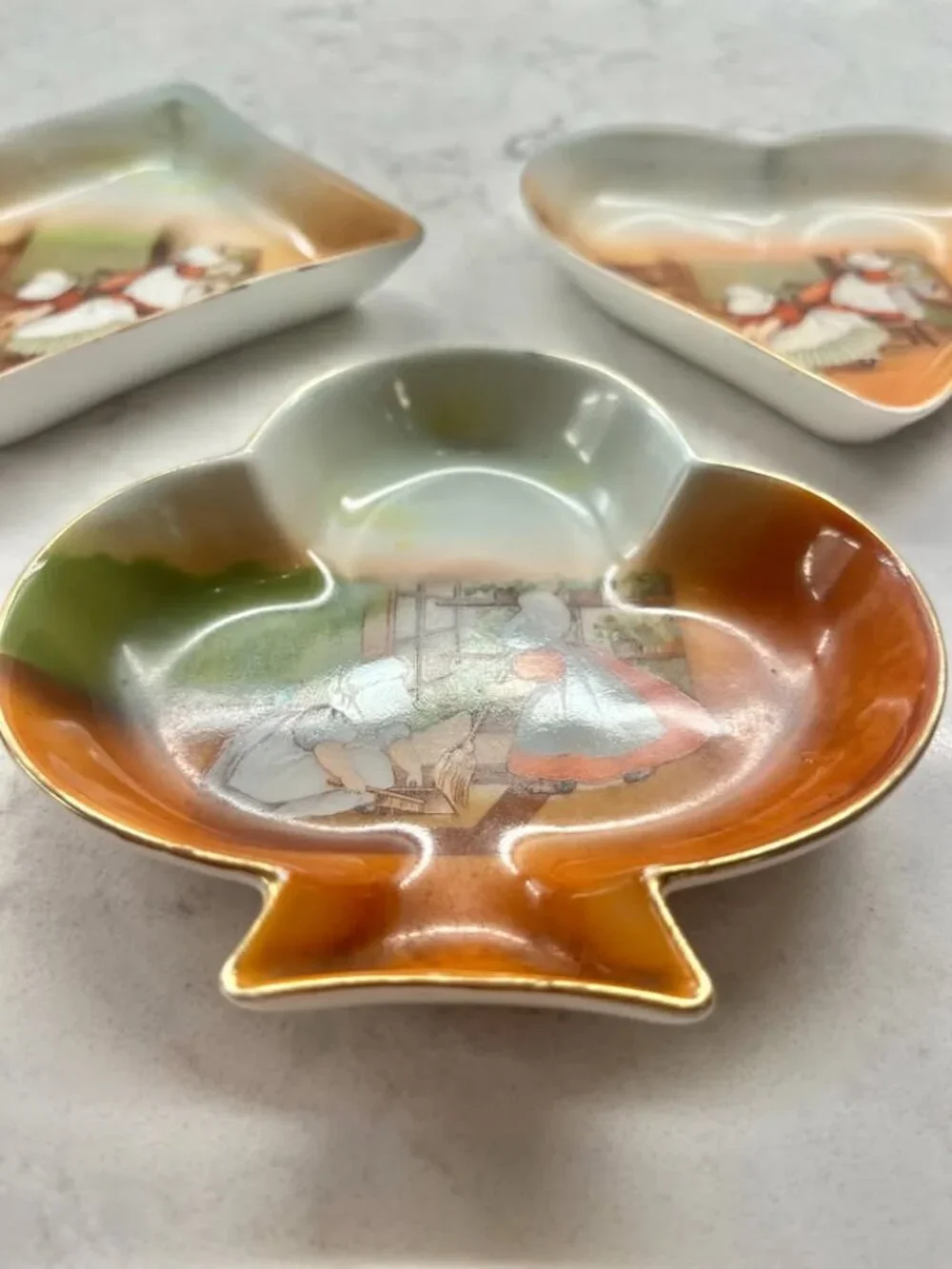 Antique set of Royal Bayreuth Bavaria Porcelain Trinket /Nut Dishes
